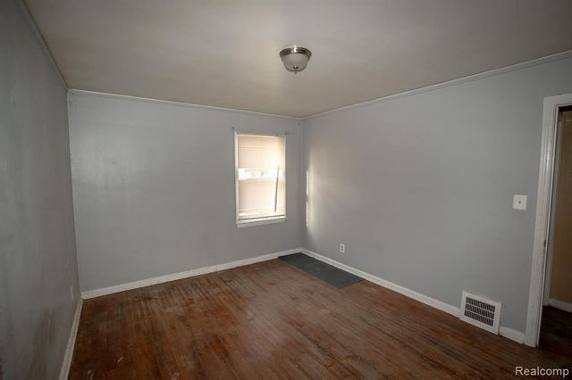 13567 Penrod Street, Detroit, MI 48223