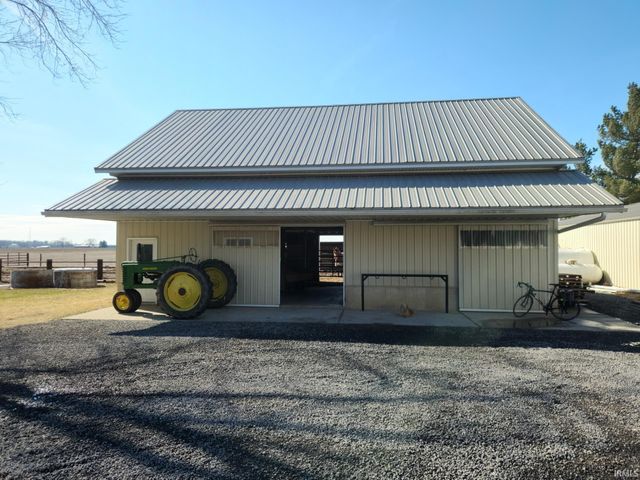 7335 W 850 N, Etna Green, IN 46524