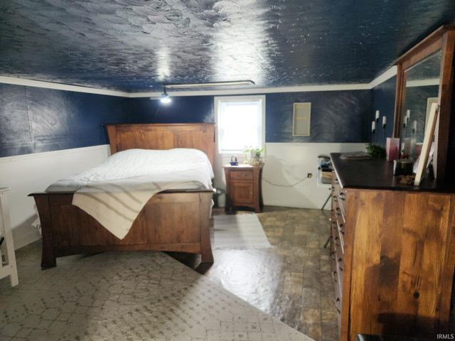 7335 W 850 N, Etna Green, IN 46524