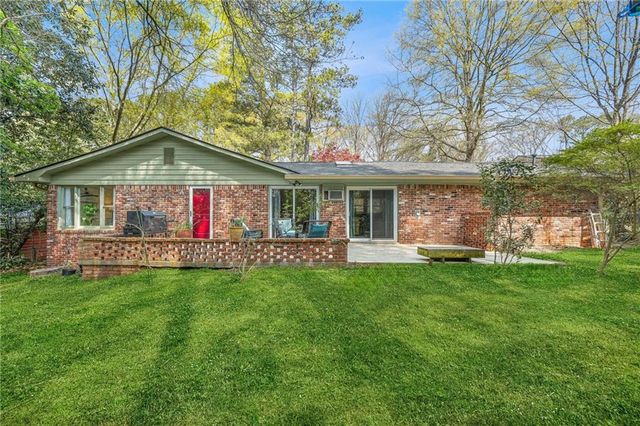 3657 Chavers Place, Stone Mountain, GA 30083