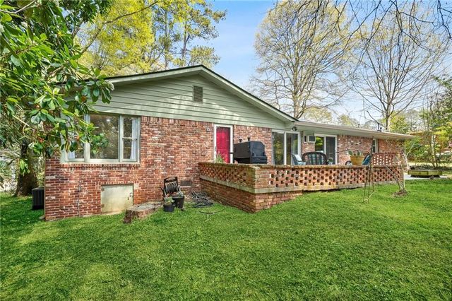 3657 Chavers Place, Stone Mountain, GA 30083