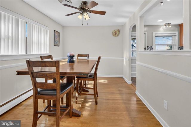 2113 LOTT AVE, Philadelphia, PA 19115
