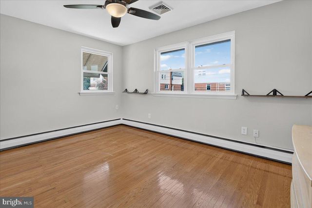 2113 LOTT AVE, Philadelphia, PA 19115