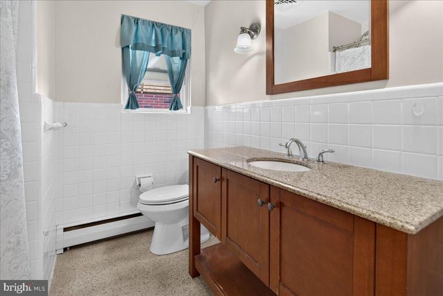 2113 LOTT AVE, Philadelphia, PA 19115