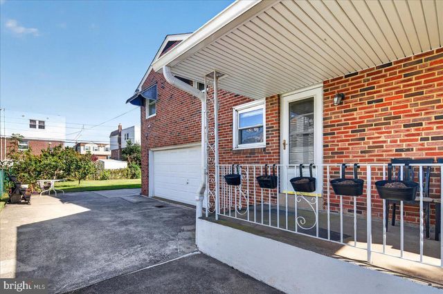 2113 LOTT AVE, Philadelphia, PA 19115