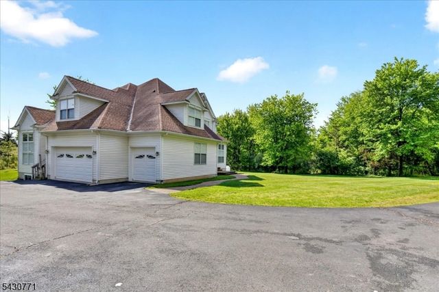 16 Wilson Rd, West Amwell Twp., NJ 08530