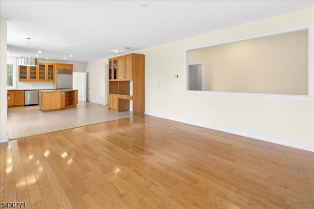 16 Wilson Rd, West Amwell Twp., NJ 08530