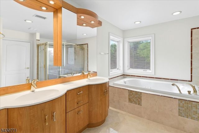 16 Wilson Rd, West Amwell Twp., NJ 08530