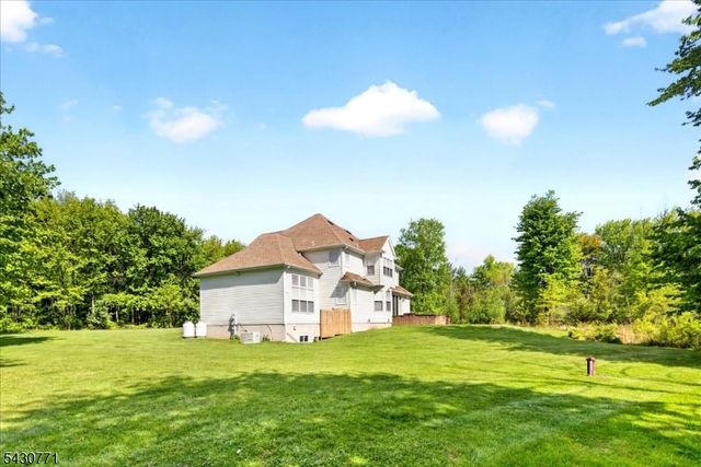 16 Wilson Rd, West Amwell Twp., NJ 08530