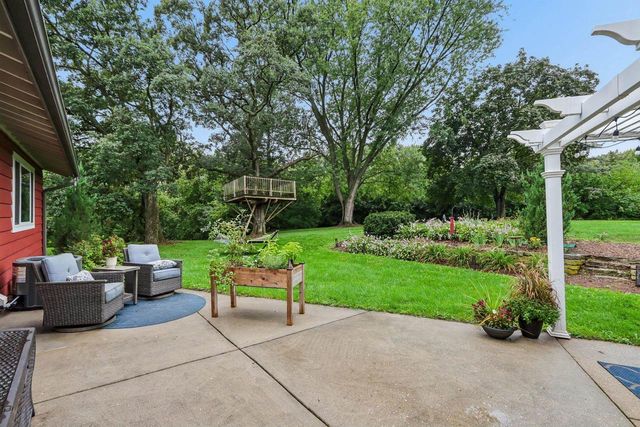 W7255 Weber Road, Lake Mills, WI 53551