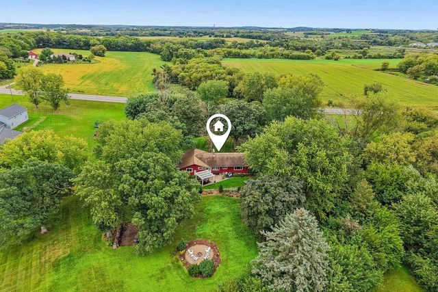 W7255 Weber Road, Lake Mills, WI 53551