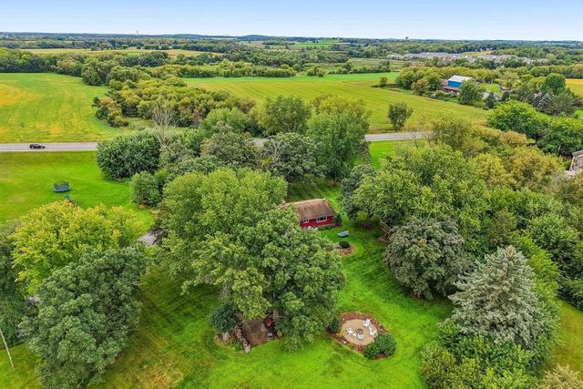 W7255 Weber Road, Lake Mills, WI 53551