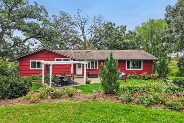 W7255 Weber Road, Lake Mills, WI 53551