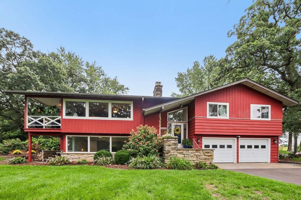 W7255 Weber Road, Lake Mills, WI 53551