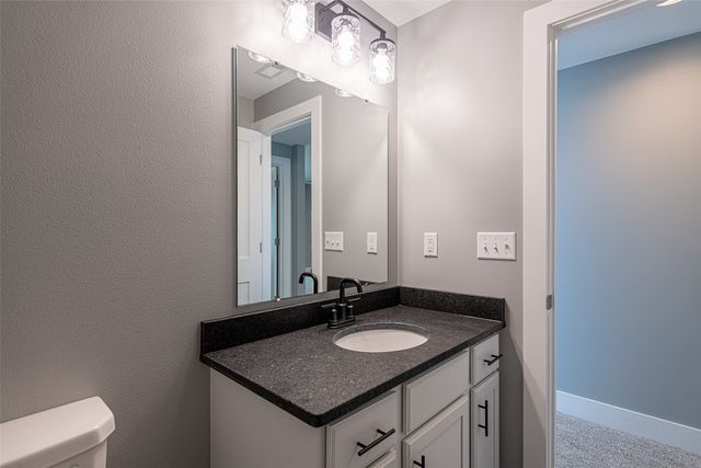 3055 Ridgeview Circle, Coralville, IA 52241