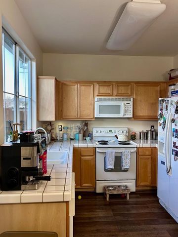 604 Gardenia Place, Soledad, CA 93960