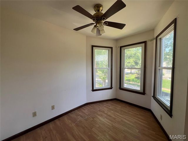 2107 Alameda Avenue, Maplewood, MO 63143