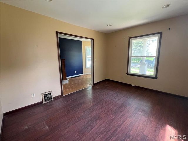 2107 Alameda Avenue, Maplewood, MO 63143
