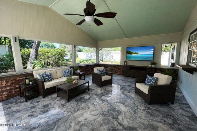 700 Swarthmore Drive, Deland, FL 32724
