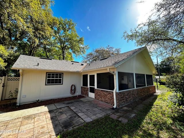 700 Swarthmore Drive, Deland, FL 32724