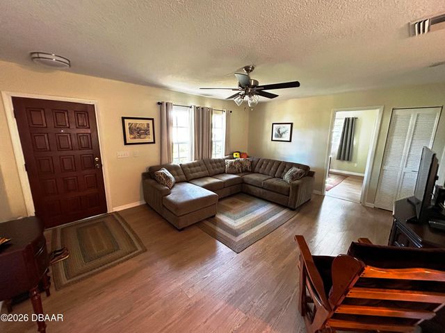 700 Swarthmore Drive, Deland, FL 32724