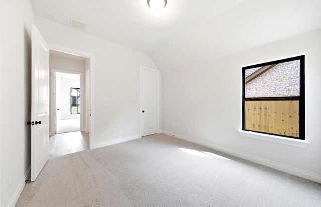 9722 Roaring River Falls Lane, Porter, TX 77365