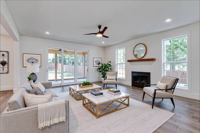 3011 Harlin Dr, Nashville, TN 37211