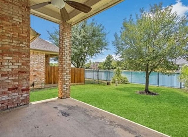 2354 Waterford Park Street, Missouri City, TX 77459