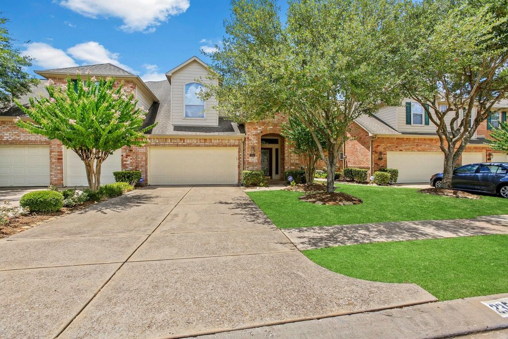 2354 Waterford Park Street, Missouri City, TX 77459