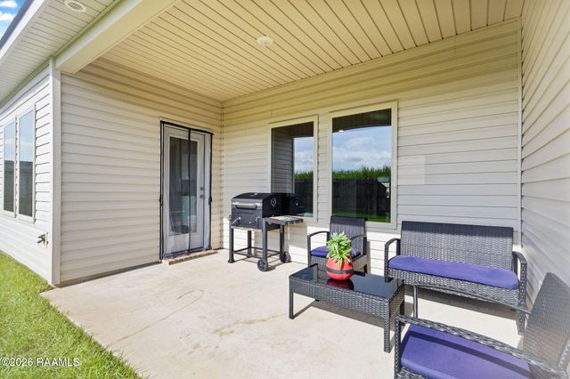 123 Broussard Hill Drive, Broussard, LA 70518