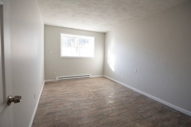 3 Beaver Park Rd 11, Framingham, MA 01702