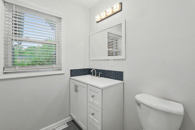 1819 N Westridge, Wichita, KS 67203