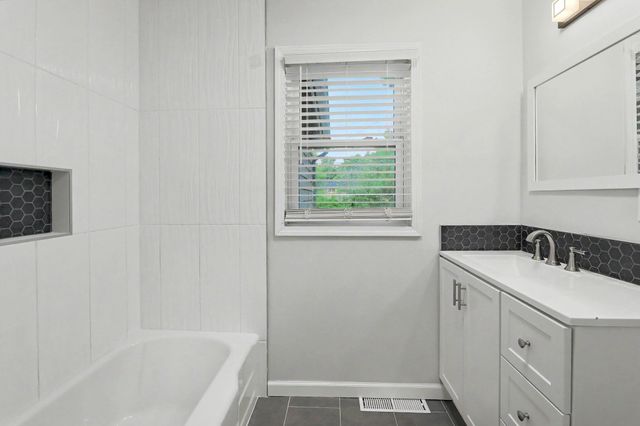 1819 N Westridge, Wichita, KS 67203