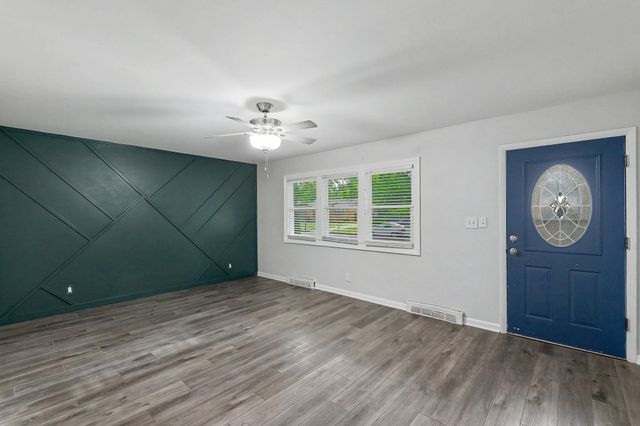 1819 N Westridge, Wichita, KS 67203