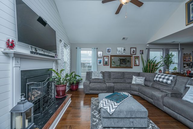 342 Fox Ridge Lane, Moncks Corner, SC 29461