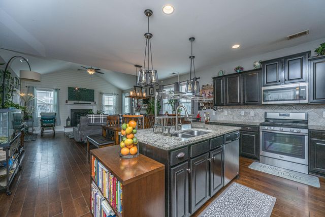 342 Fox Ridge Lane, Moncks Corner, SC 29461