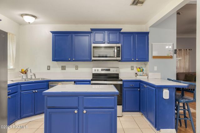 115 Tulip Tree Lane, Broussard, LA 70518