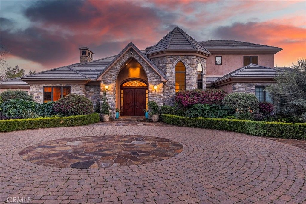 Image 1 of property listing at 3221 Integrity, Fallbrook, CA 92028