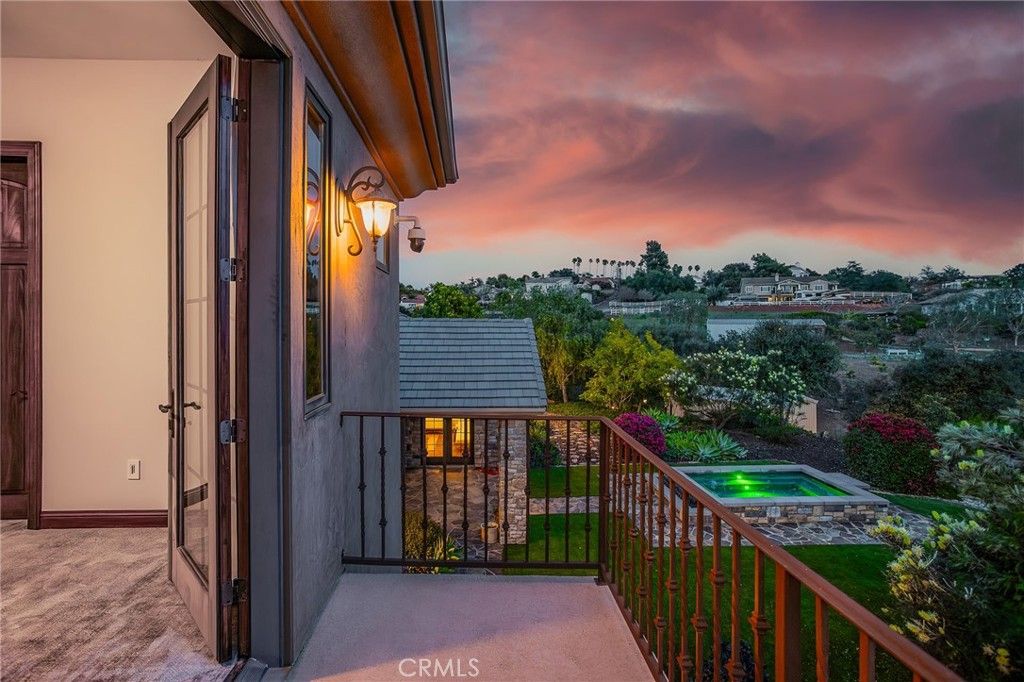 Image 5 of property listing at 3221 Integrity, Fallbrook, CA 92028