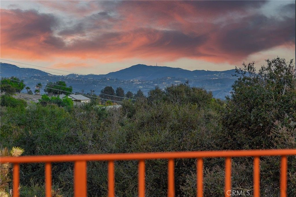 Image 7 of property listing at 3221 Integrity, Fallbrook, CA 92028