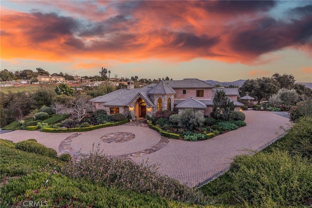 Image 9 of property listing at 3221 Integrity, Fallbrook, CA 92028