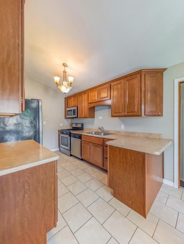 8820 Calumet Avenue, Munster, IN 46321