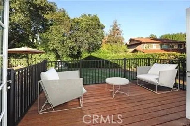 214 Sierra Madre Boulevard, Arcadia, CA 91006
