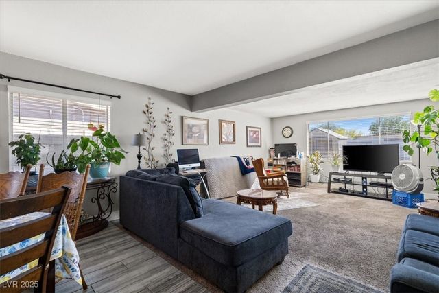 1800 Walnut Avenue, Las Vegas, NV 89101