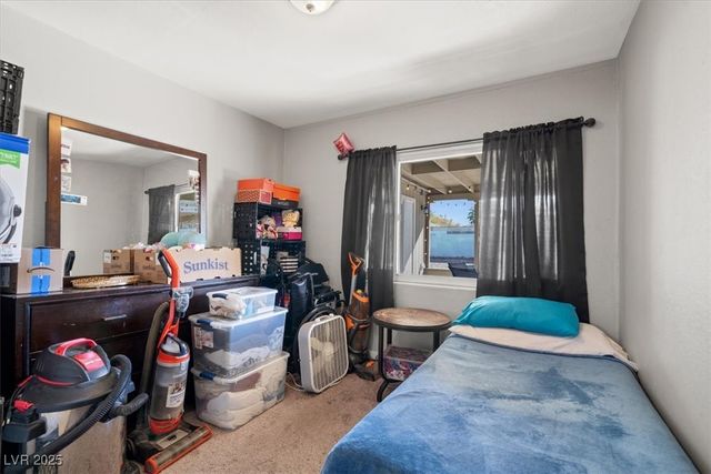 1800 Walnut Avenue, Las Vegas, NV 89101