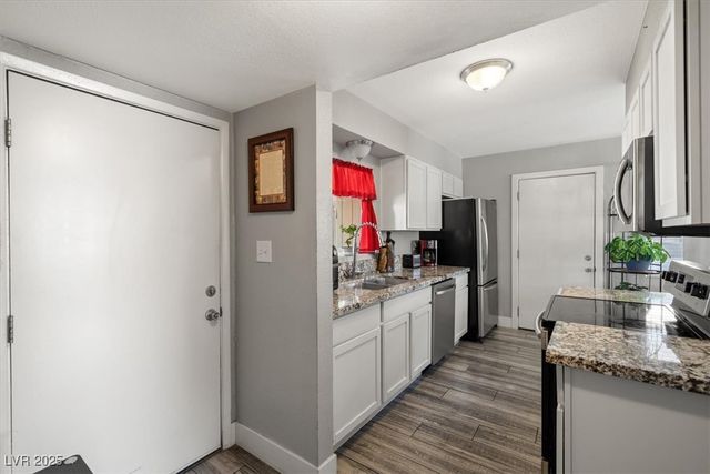 1800 Walnut Avenue, Las Vegas, NV 89101