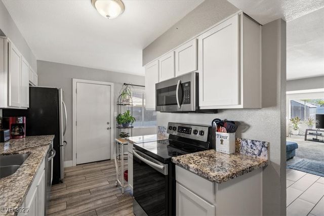 1800 Walnut Avenue, Las Vegas, NV 89101