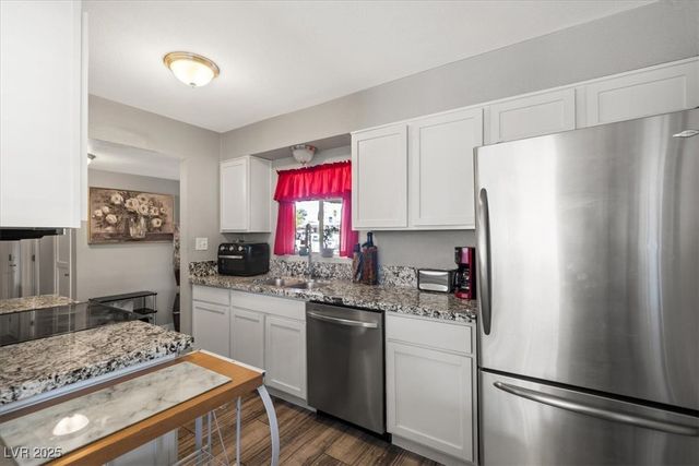 1800 Walnut Avenue, Las Vegas, NV 89101