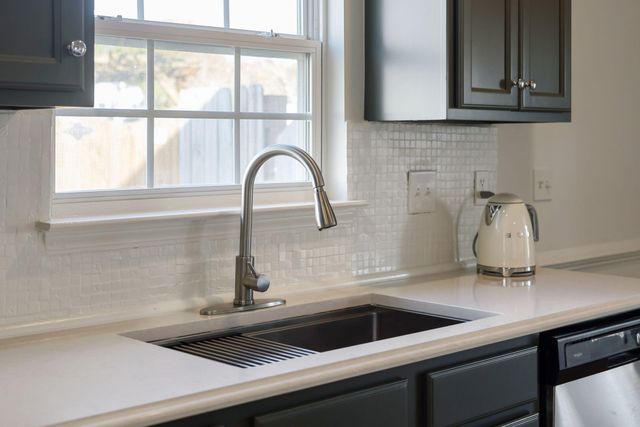 2802 Summertrees Boulevard, Johns Island, SC 29455