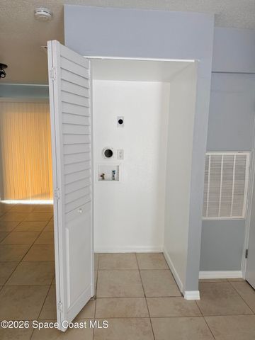 1300 Arlington Lane NE 124, Palm Bay, FL 32905